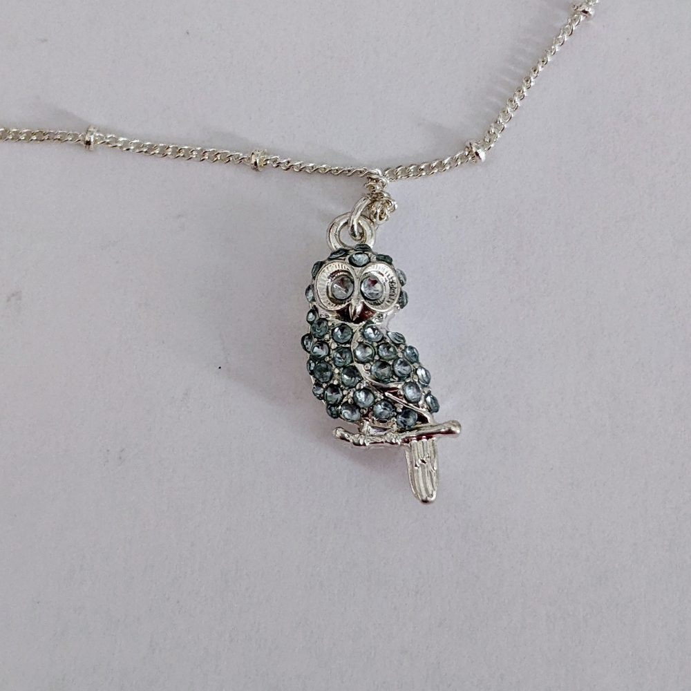Women's Owl pendant necklace